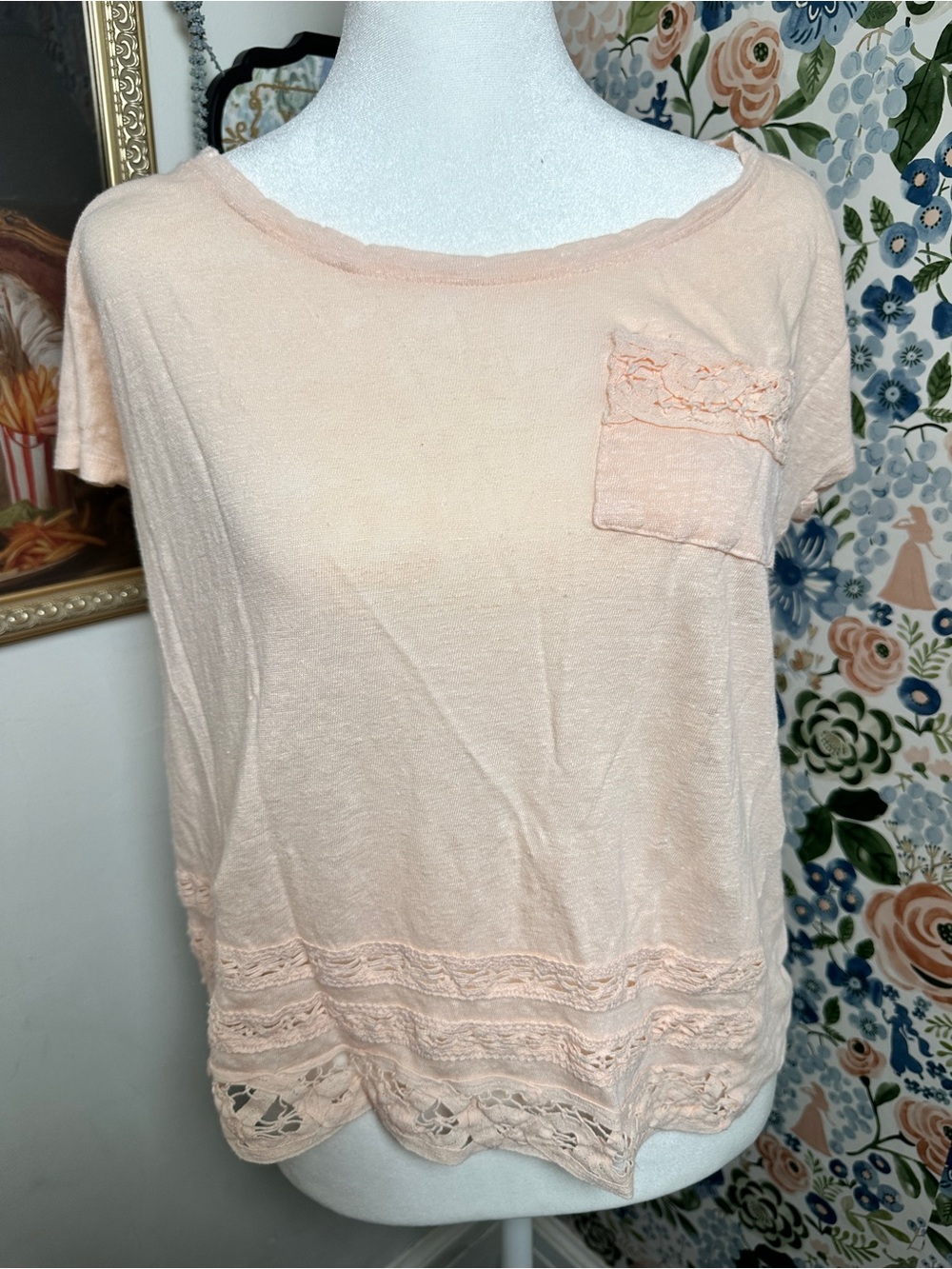 Lauren Conrad Women's Peach Lace-Trim Short Sleeve Top